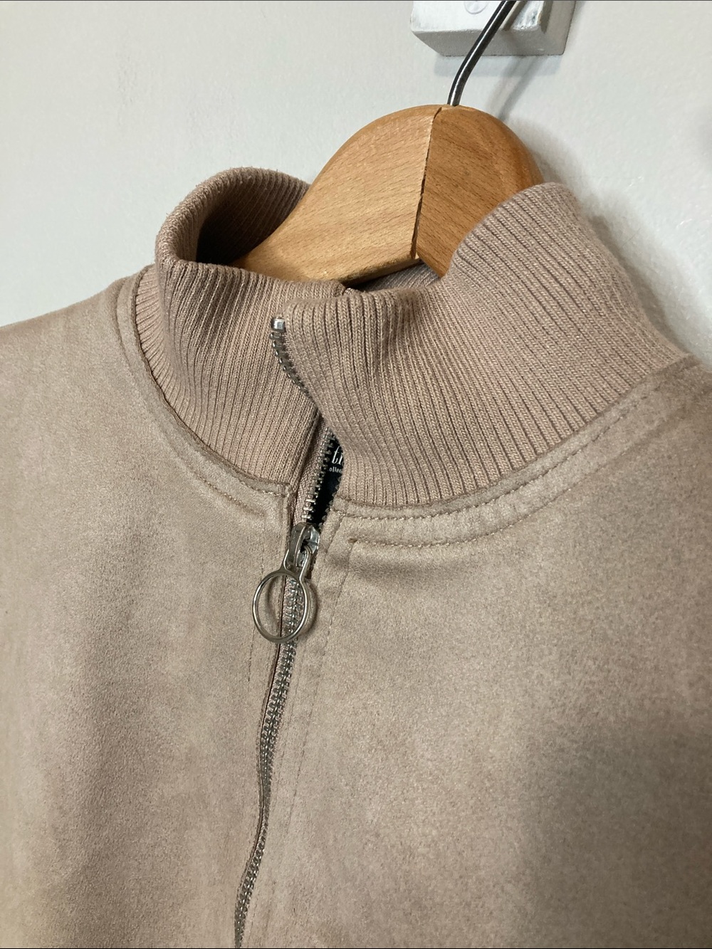 Zara trf collection Zip-Front Faux Suede Bomber Jacket women’s size XS oversized - Picture 4 of 9